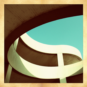 逹葢薾的旗帜2025地一地址二
